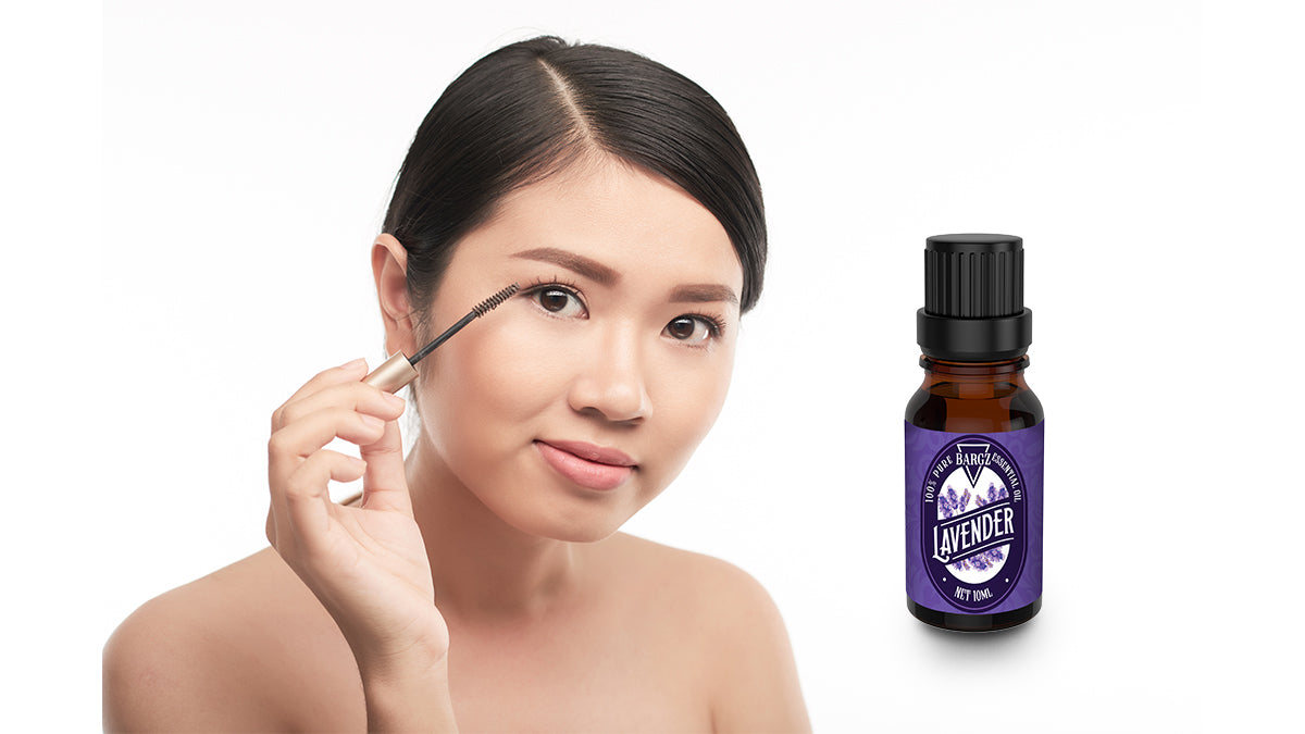 How to Use Lavender Essential Oil on Your Mascara